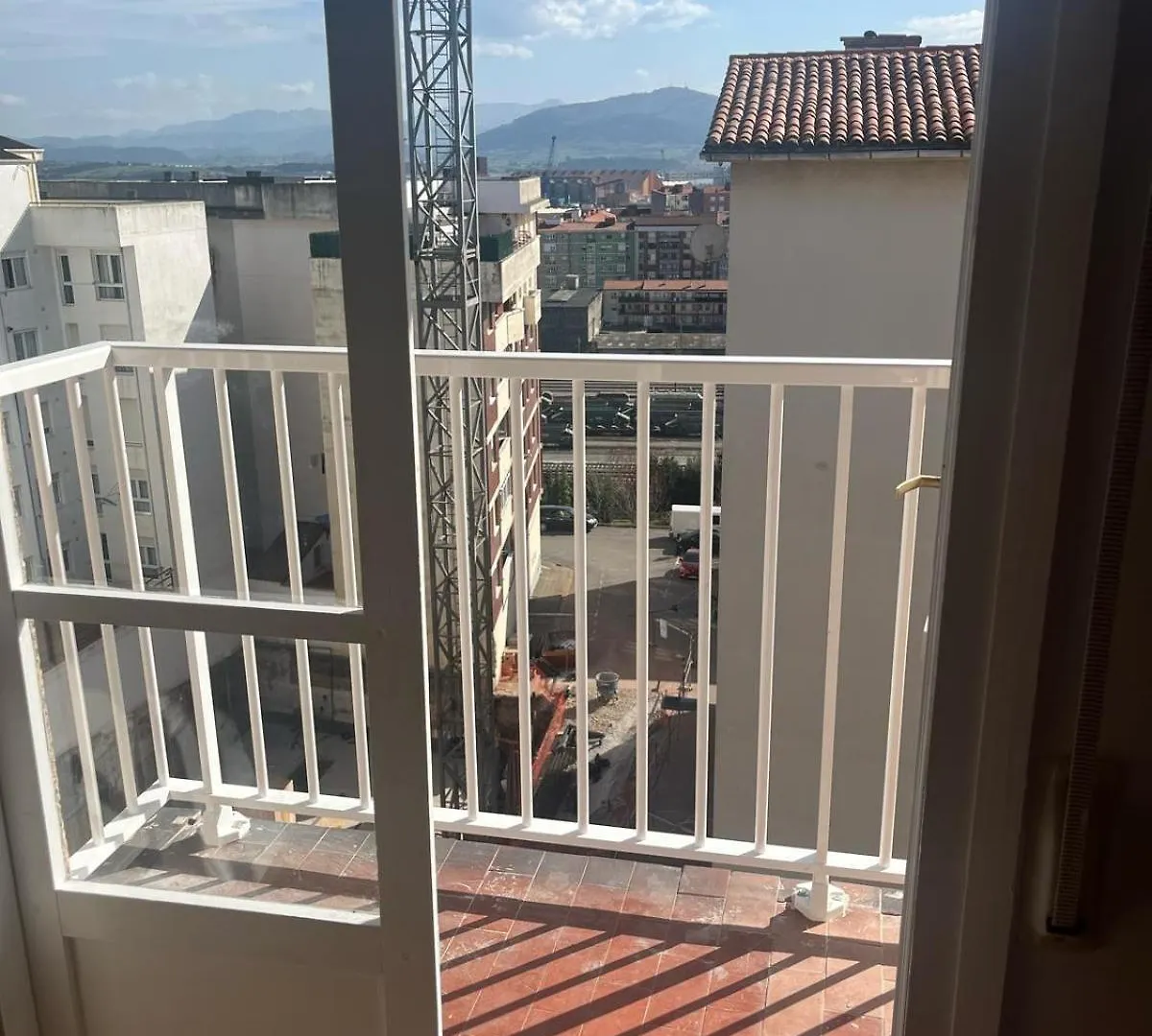 Piso Ideal Para Familias Con Vistas A Penacabarga Y Bahia De Santander