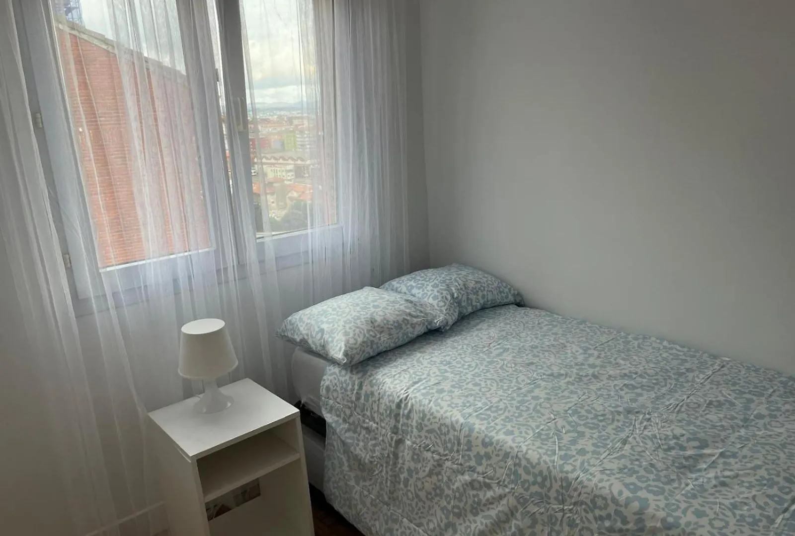 Piso Ideal Para Familias Con Vistas A Penacabarga Y Bahia De Santander 0*,