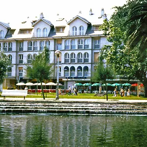 Brisas Aparthotel